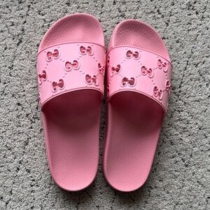 Authentic Gucci Women’s Pink Logo Slide Sandals size 41 Women’s 10
